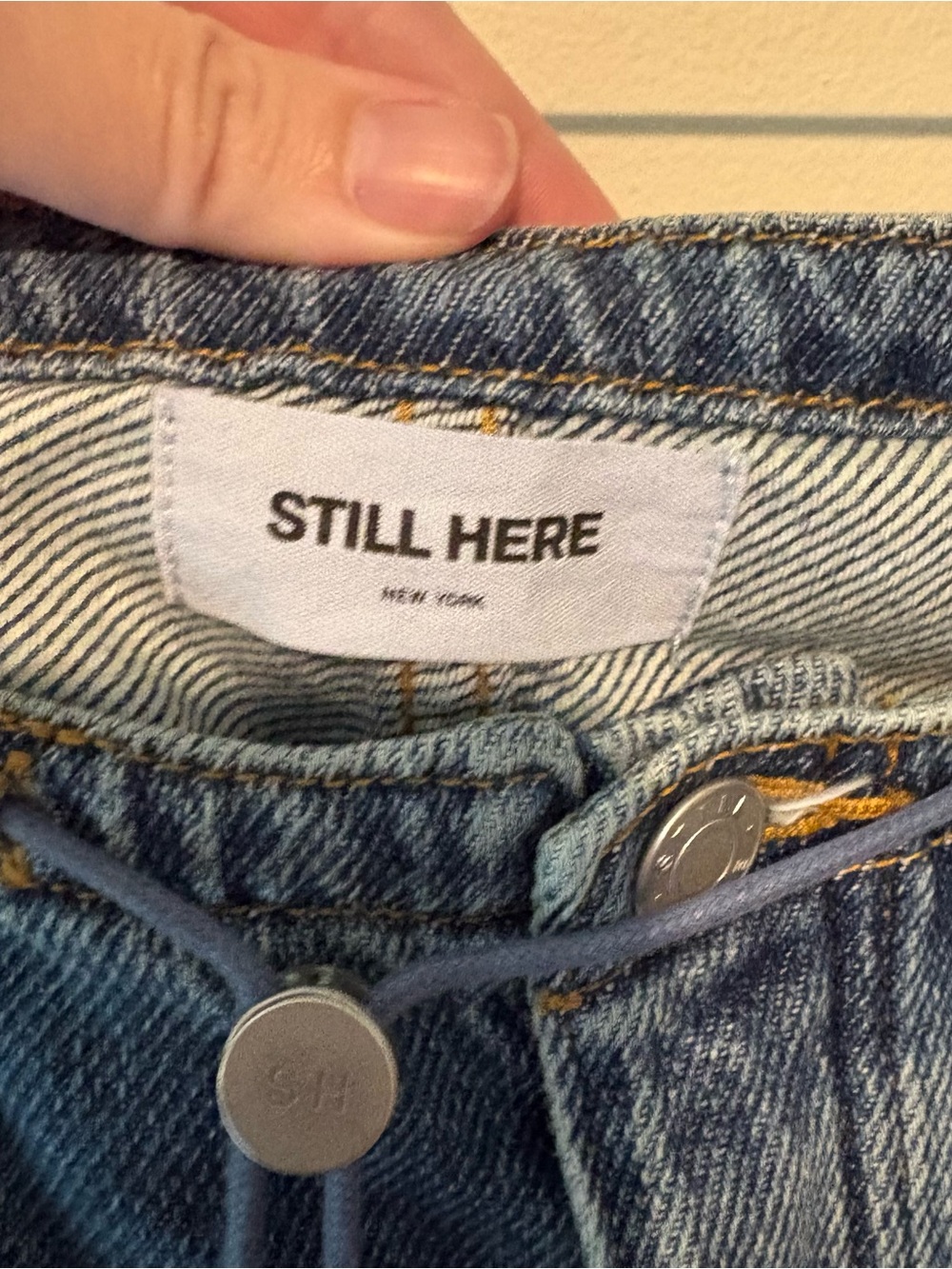 Still Here cool jeans in classic blue wash - Picture 8 of 11